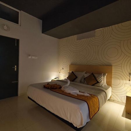 Skyry Residency Tidel Park Hotel Coimbatore Exterior photo